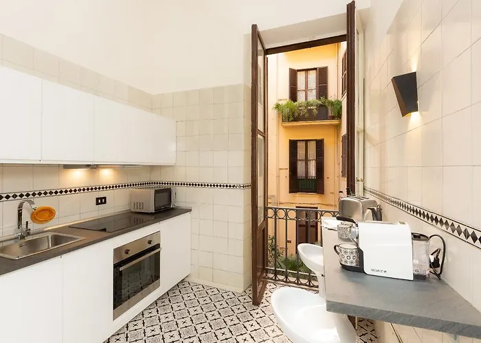 Savoia Exclusive House By Premium Collection